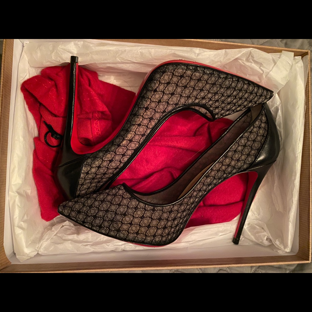 Christian Louboutin Follies Lace 100